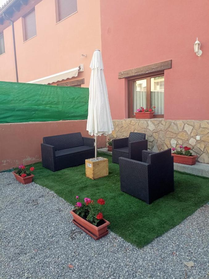 Casa Rural Claudia Albarracín Exteriör bild